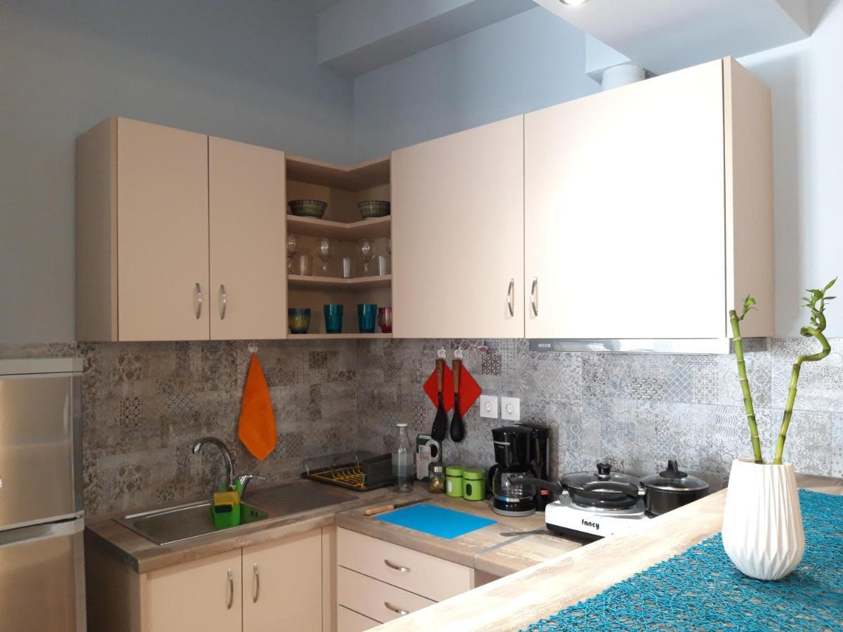 Renovated Close To Exarchia Square *